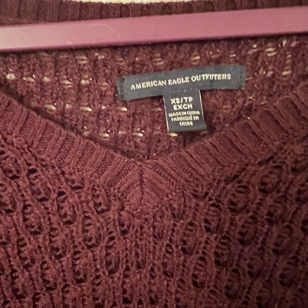 XS AMERICAN EAGLE KNIT LONG SLEEVE - Picture 5 of 5